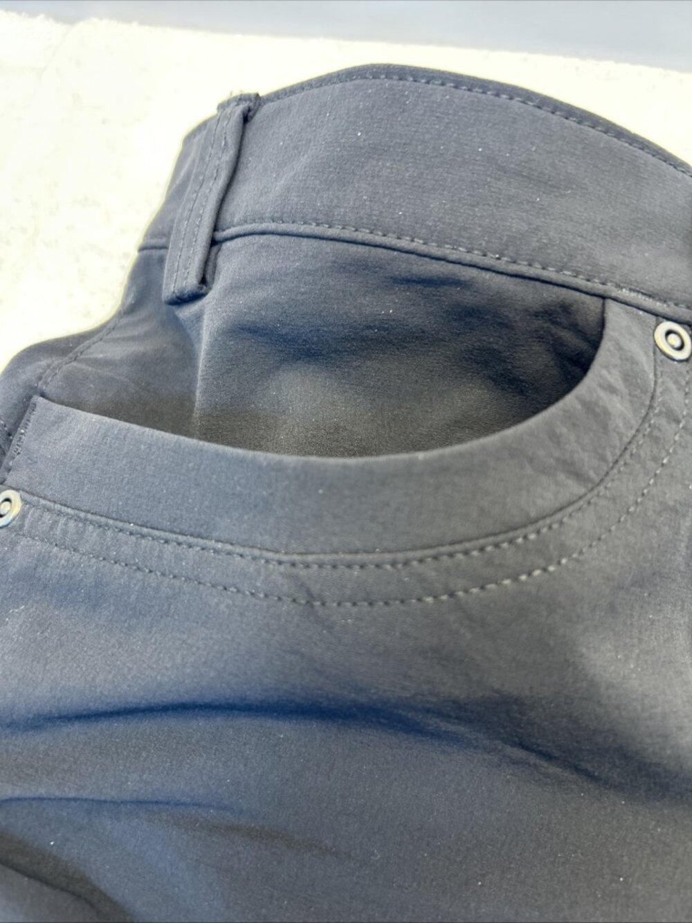 Duluth Trading Pants Women 16 x 31 Black Flexpedition Bootcut Water Repellent - Picture 4 of 12